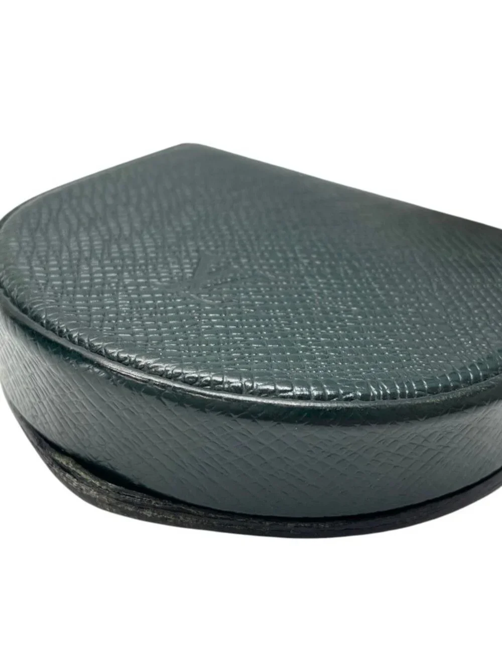 Louis Vuitton Taiga Porte-Monnaie Cuvette Coin Purse Leather Green High Quality